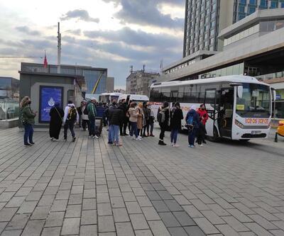 Taksim Meydanı turistlere kaldı