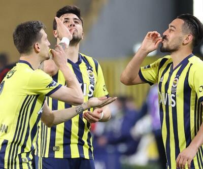 Fenerbahçe Beşiktaş'ın peşini bırakmıyor