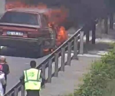 Otomobil TEM Otoyolu'nda alev alev yandı