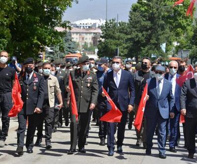 Atatürk'ün Erzurum'a gelişinin 102'nci yılı