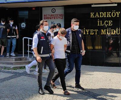 Kadıköy'de kilise duvarının üzerinde oynadığı iddia edilen şüpheliler, adliyeye sevk edildi