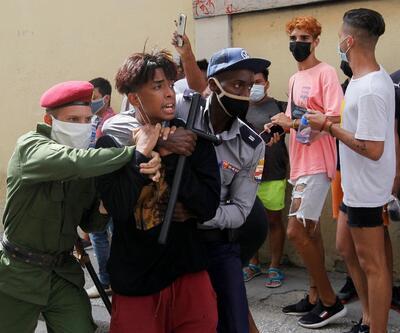Küba'daki hükümet karşıtı eylemlerden sonra onlarca kişi gözaltına alındı