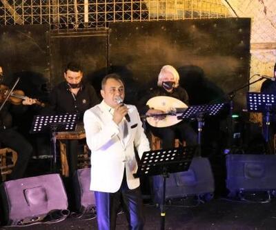 Foça'da Yaz konserleri Erdem Özgen ile başladı