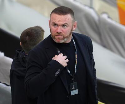 Son dakika... Efsane futbolcu Wayne Rooney'e çıplak tuzak!