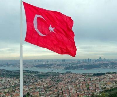 Türkiye'nin en büyük bayrakları Boğaz'da dalgalanacak