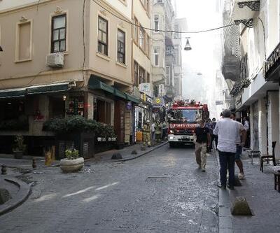 Beyoğlu'nda dar sokaklar ve uygunsuz parklar nedeniyle yangına gecikmeli müdahale 