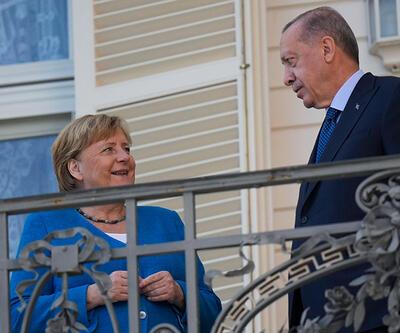 Erdoğan'ın Merkel'e yanıtı güldürdü