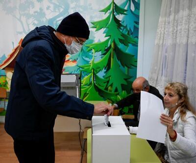 Bulgaristan'da cumhurbaşkanlığı seçiminin ikinci turu başladı