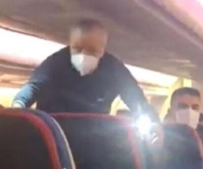 Uçakta kalp krizi geçiren yolcuya müdahale