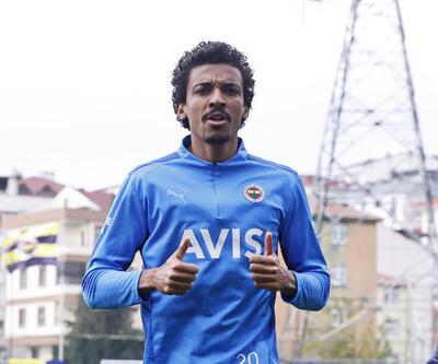 Luiz Gustavo sahalara dönüyor