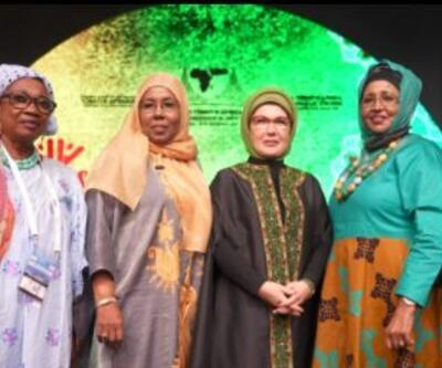 Emine Erdoğan Afrikalı fırst ladylerle