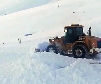 Erzincan'da 86 köy yolu kardan kapandı