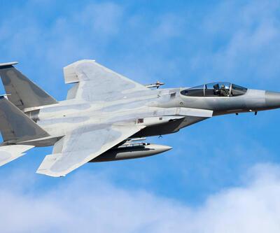 Japonya'ya ait F-15 radardan kayboldu