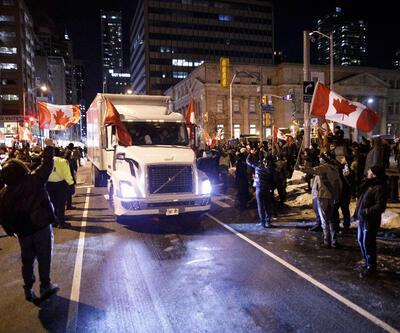 Ottawa'da aşı karşıtı protestolar kontrolden çıkınca OHAL ilan edildi