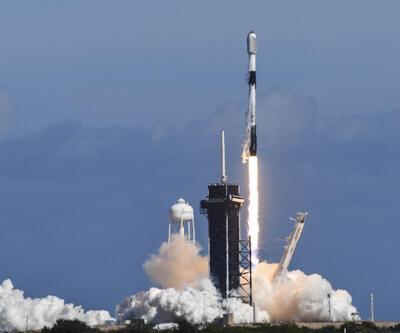 Hızla Ay'a çarpacak! Elon Musk'ın kayıp roketi görüntülendi