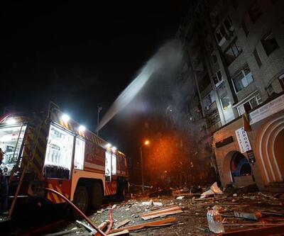 Kiev’de acil durum ekipleri gece boyunca çalıştı