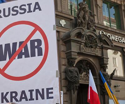 Ukraynalı müzakereci Podolyak: Rusya ile barış anlaşmasını ulusal referanduma götüreceğiz