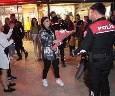 Denizli'de kavga ihbarına giden polislere sürpriz kutlama