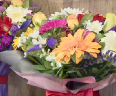 Çiçekçilerde "Anneler Günü" mesaisi