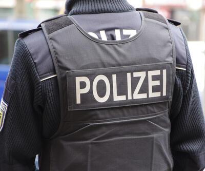 Almanya’da güvenlik güçleri arasında 327 aşırı sağcı tespit edildi