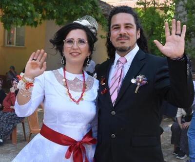 Brezilyalı müzisyen Türk kızıyla evlendi, tahta kaşıkla çiftetelli oynadı
