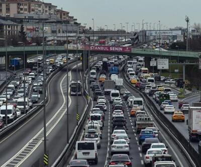 İstanbul Valiliği'nden trafik yoğunluğu uyarısı