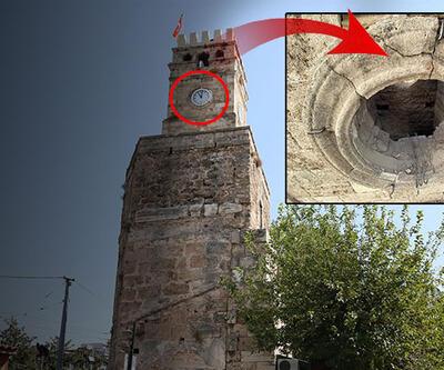 Tarihi Saat Kulesi'nin orijinal saatini çalıp plastiğini takmışlar