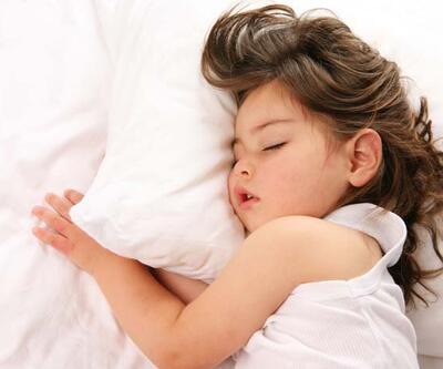 Çocuğunuzu mışıl mışıl uyutacak 5 öneri! Yatmadan önce bunlara dikkat