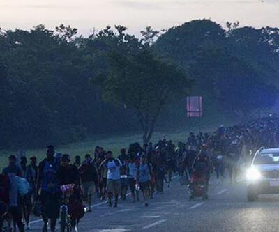 ABD'ye zorlu yolculuk: 3 bin kişi Meksika'dan yola çıktı!