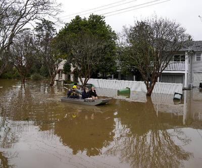 Avustralya'da sel felaketi: 50 bin kişi tahliye ediliyor