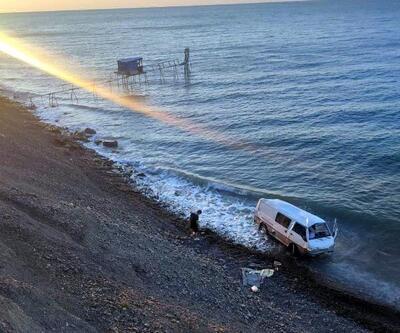 Şarköy'de denize uçan minibüsün şoförü yaralandı