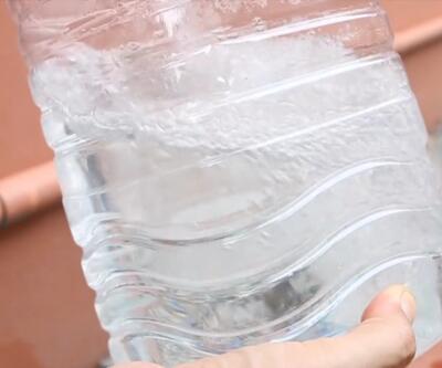 Pet şişe sularda mikroplastik tehlikesi