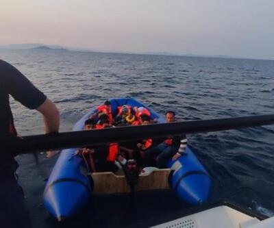 İzmir açıklarında 42 düzensiz göçmen kurtarıldı, 22 göçmen yakalandı
