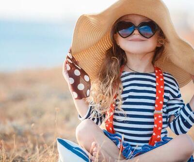 Yazın çocuklarda gözde güneş yanığı riskine dikkat