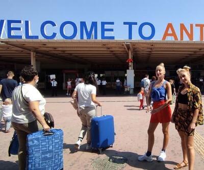 Antalya’da 8 milyon turist sayısı aşıldı