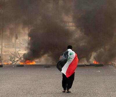 Irak'ta tansiyon düşmüyor: En az 15 ölü... Mukteda Sadr, açlık grevine başladı!