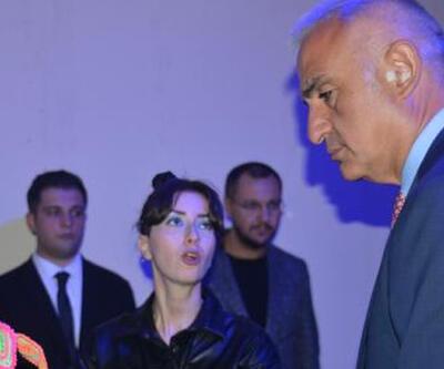 Bakan Ersoy, Başkent Kültür Yolu Festivali sergilerini gezdi