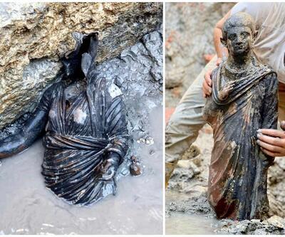 İ﻿talya'da 2 bin 300 yıllık keşif: 24 bronz heykel gün yüzüne çıkarıldı
