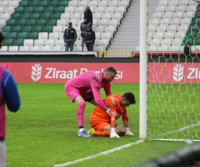 Giresunspor-Ankaraspor maçında hatalı gol yiyen kaleci gözyaşlarına boğuldu