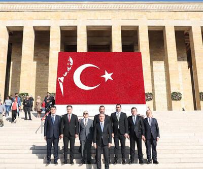 Trabzonspor yönetimi Anıtkabir’i ziyaret etti
