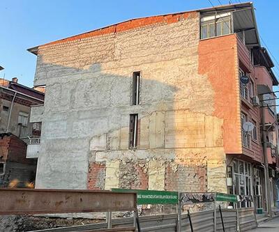 Bursa'da çökme tehlikesi olan 4 katlı bina boşaltıldı