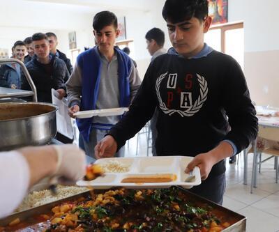 Bayburt'ta 3 bin 600 öğrenciye ücretsiz yemek desteği