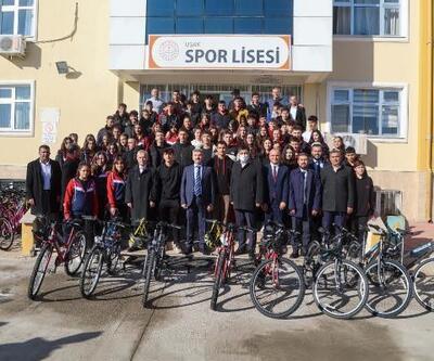 Sağlıklı Gelecek Bisikletle Gelecek Projesi bu defa Uşak Spor Lisesi'nde