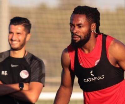 Antalyaspor'dan iki transfer, bir ayrılık