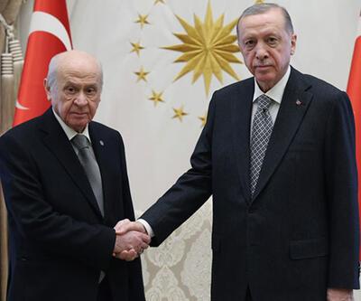Son dakika... Cumhurbaşkanı Erdoğan, Bahçeli ile bir araya geldi
