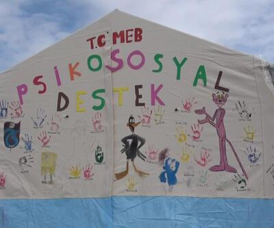 Depremzedelere 418 psikososyal destek çadırı açıldı