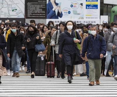 Maskesiz pazartesi: Japonya'da maske kullanımı kişisel tercihe bırakıldı
