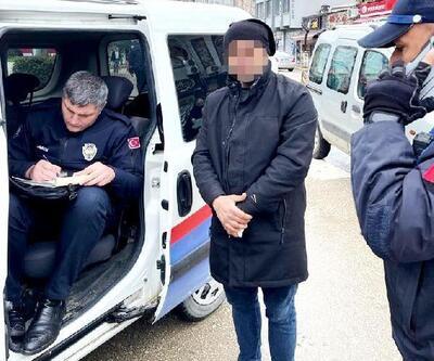Engelliler yararına kağıt Türk bayrağı sattığını iddia eden kişiye para cezası