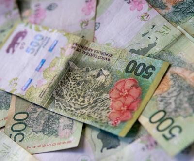 Arjantin'den 3 haneli enflasyona 300 baz puanlık faiz artırımı