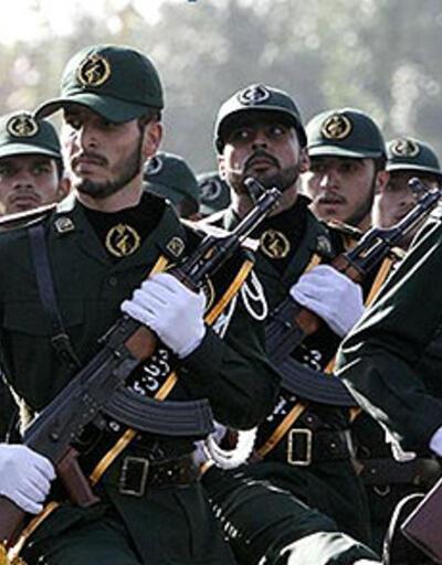 İran askerleri Suriye'de 